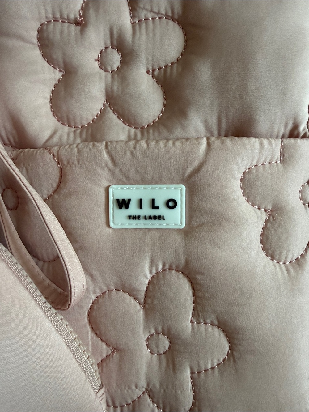 Wilo Quilted Floral Travel Tote in Light Pink - Picture 2 of 14